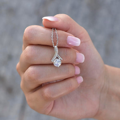 Wife- Alluring Beauty Necklace