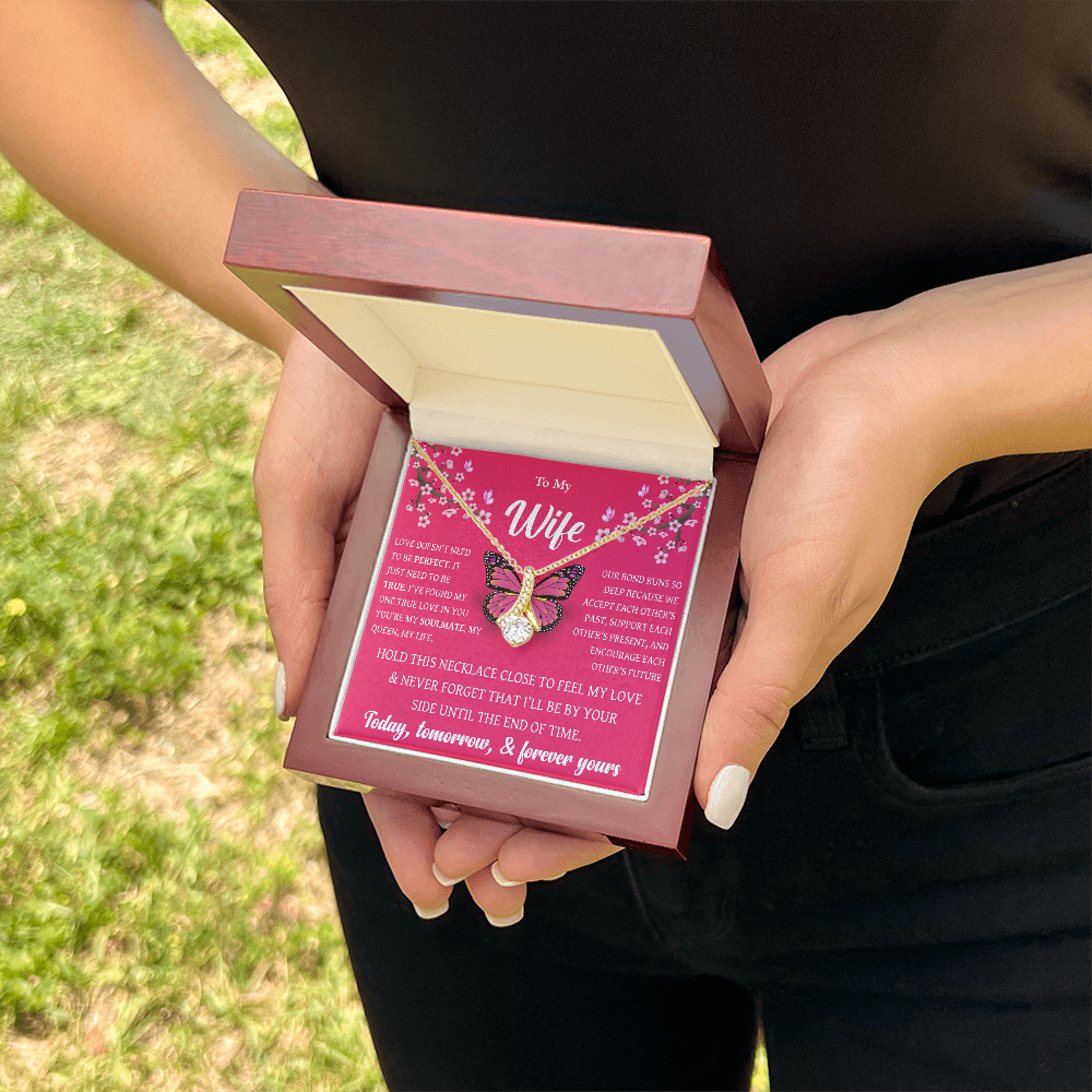 Sparkling Love Necklace Gift